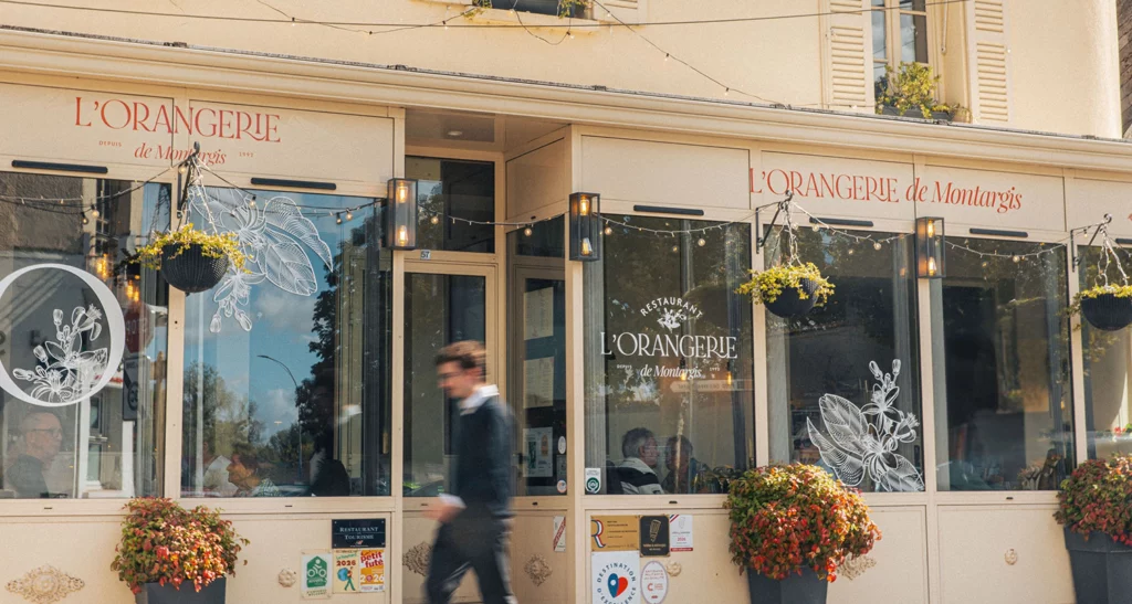 Facade restaurant